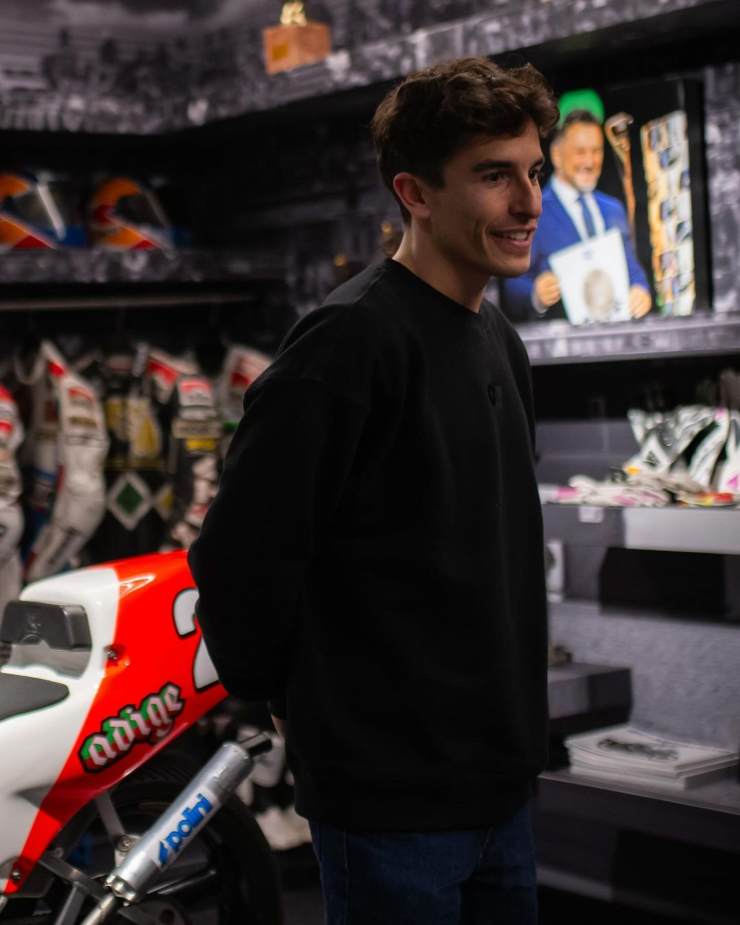 MotoGP, Marc Márquez visitó la sede de Gresini Racing